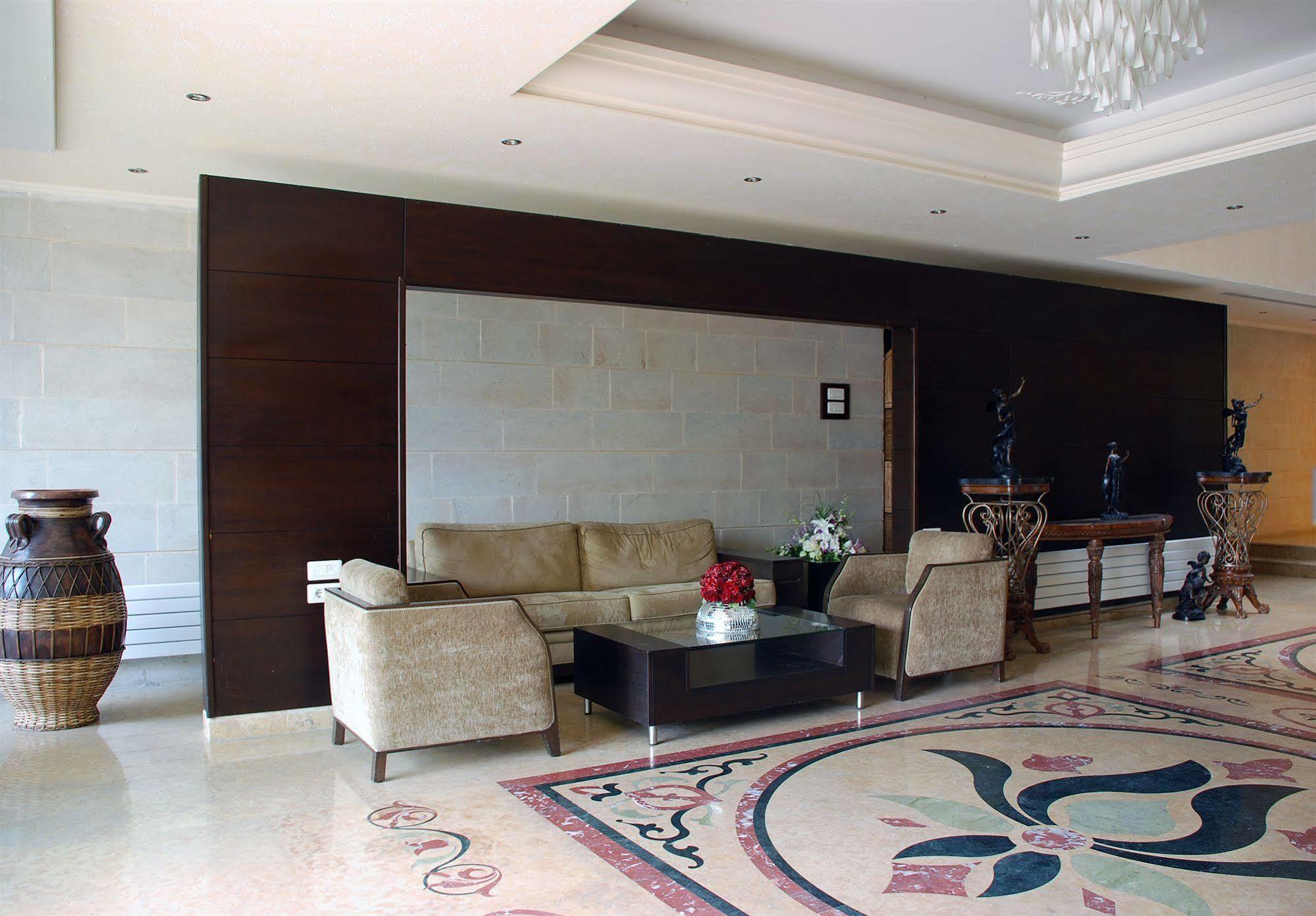 City Suite Aley Bagian luar foto