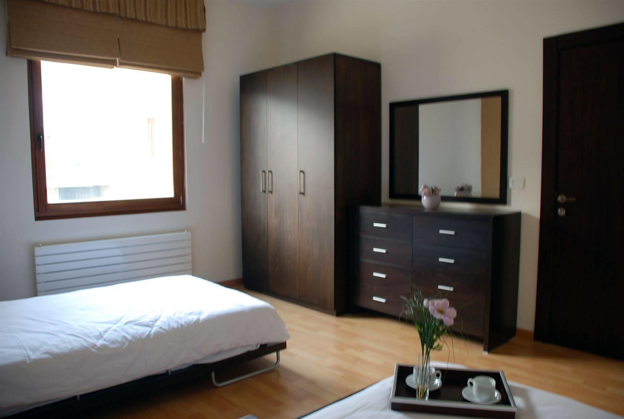 City Suite Aley Bagian luar foto